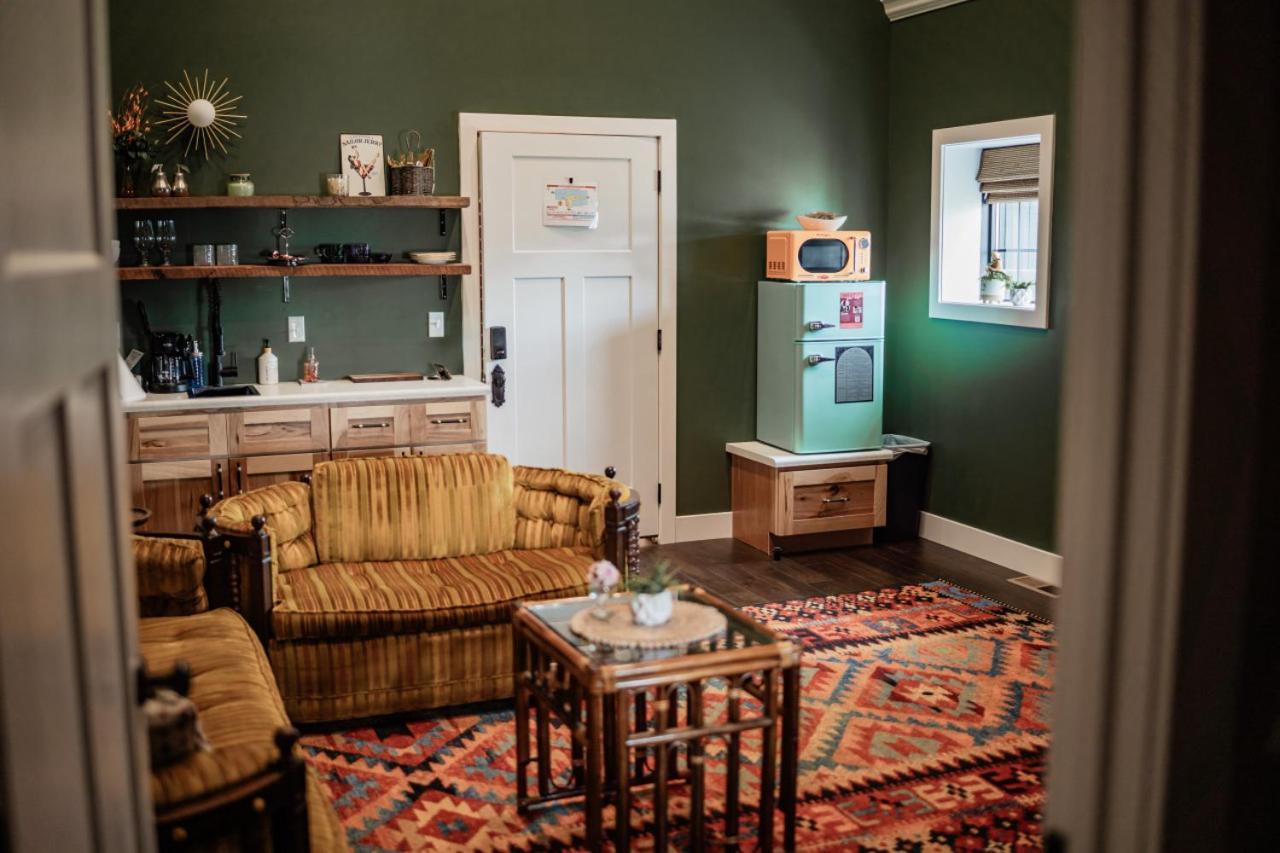 The Atrium - A Boutique Hotel - Suite 18 Perryville Exterior foto